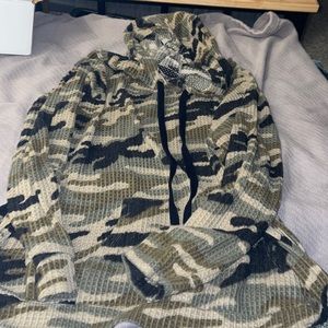 XL boutique hoodie